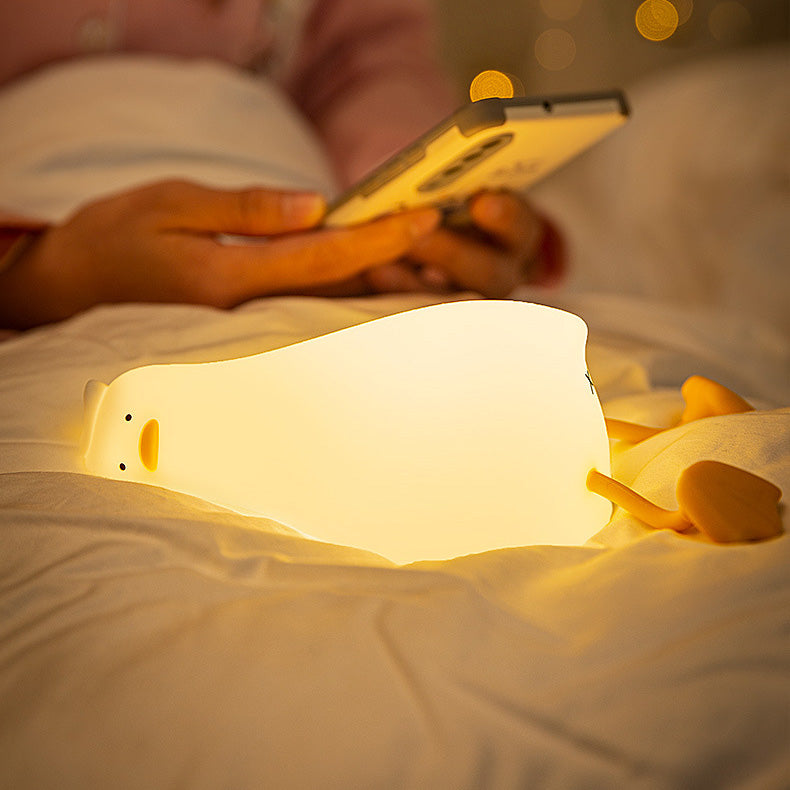 MeWaii® Squishy Silicone Lazy Duck LED Night Light - Perfect Gift for Kids and Girls